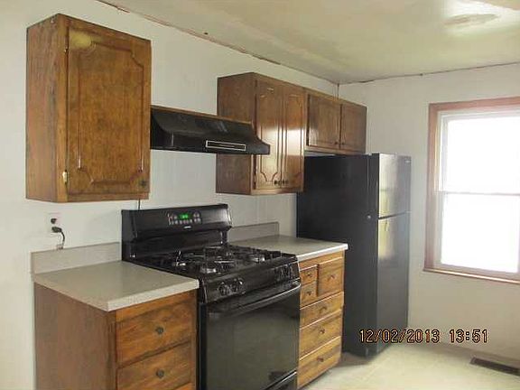 2nd image of 408 S Grace Ave