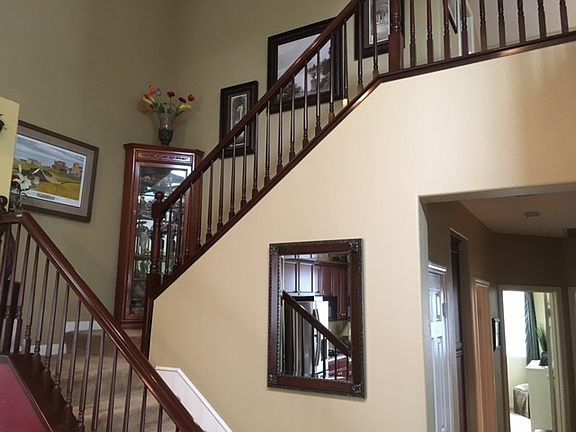 3rd image of 32944 Northshire Cir