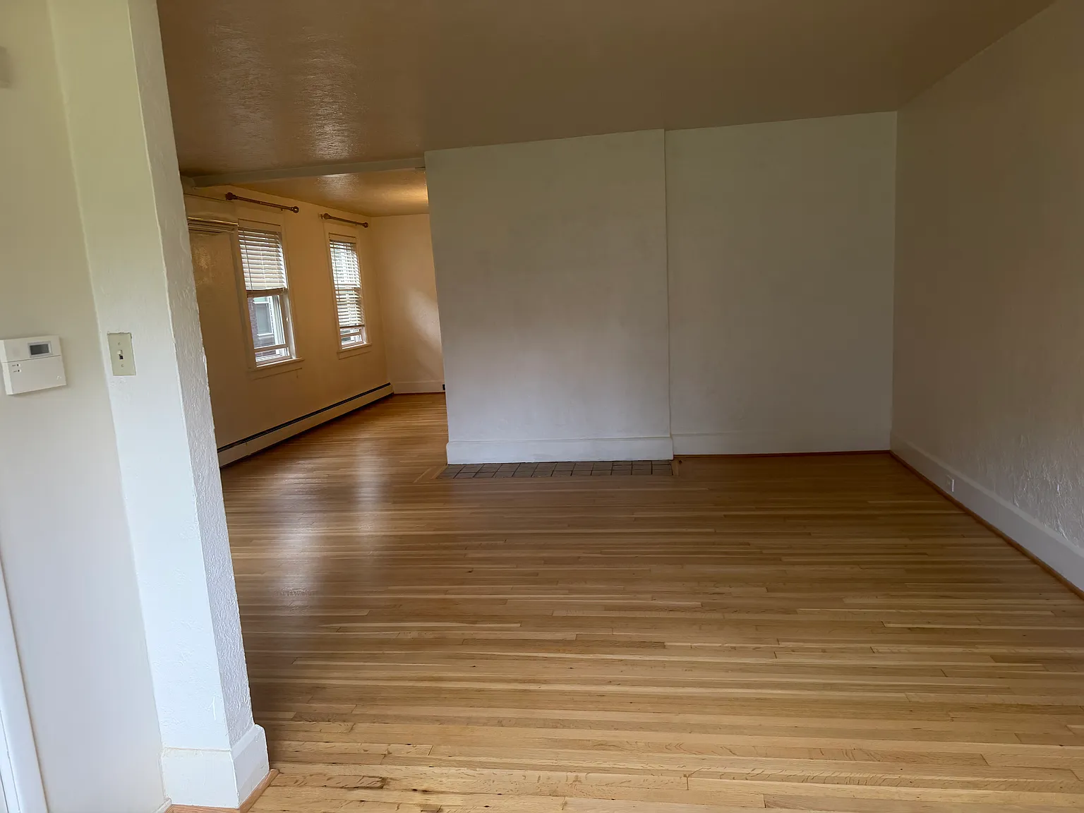 2576 Beechwood Boulevard — Photo 3