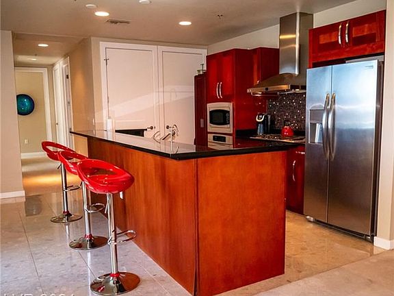 3rd image of 4525 Dean Martin Dr Unit 1808
