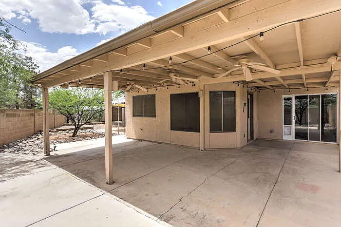 3039 W Calle Levante — Photo 29