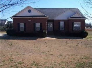 181 Lewis Burnett Dr, Boiling Springs, SC 29316