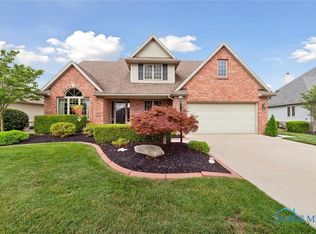 608 Park Way E, Oregon, OH 43616