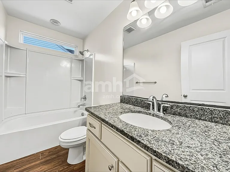 319 Crabapple Cir — Photo 15