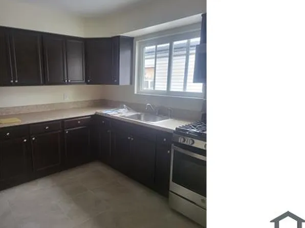 110 Spartan Ave, Staten Island, NY 10303