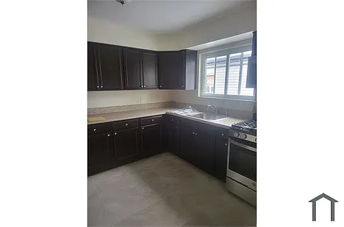 110 Spartan Ave Photo 1