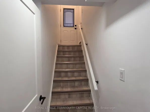 402 Grantham Ave #Basement, Saint Catharines, ON L2M 5A6