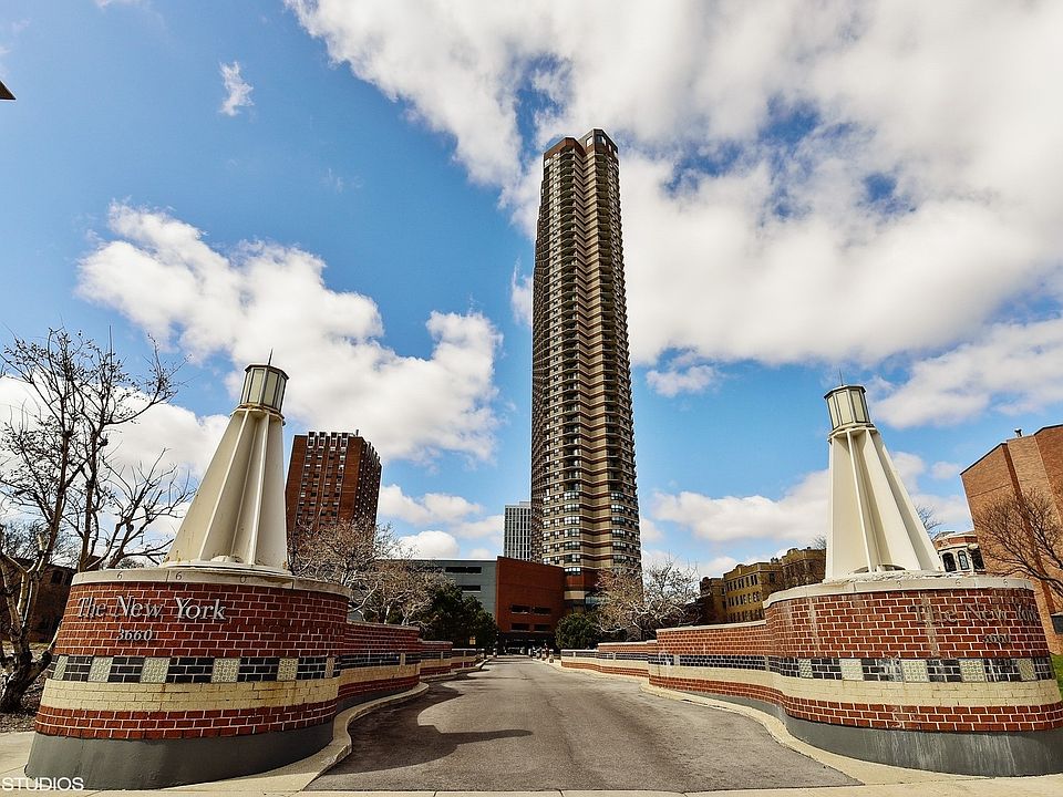 1st image of 3660 N Lake Shore Dr APT 1613