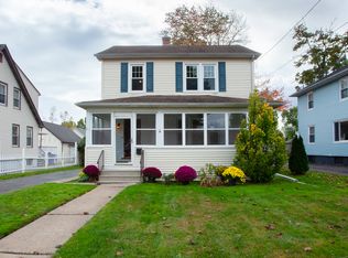 21 Saint James St, West Hartford, CT 06119