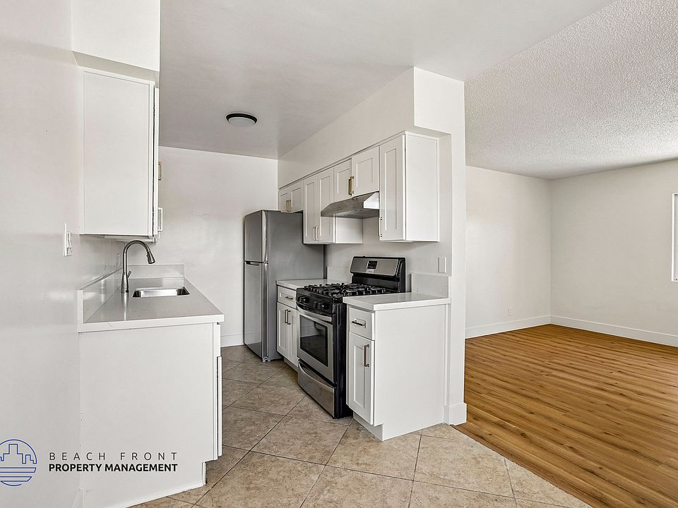 1st image of 2216 W Wardlow Rd APT 4