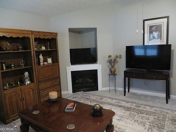 5th image of 105 Whistle Way