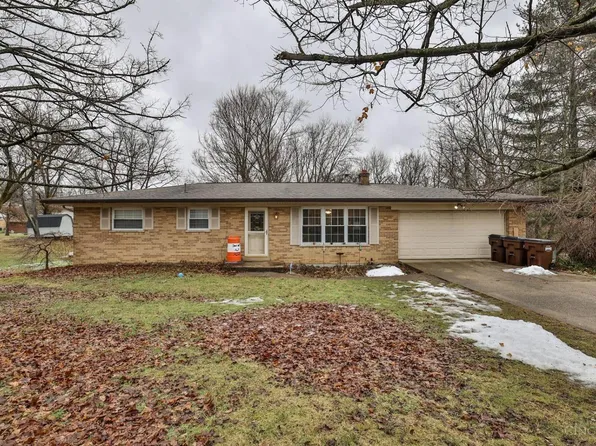 9760 Playtime Ln, Cincinnati, OH 45231