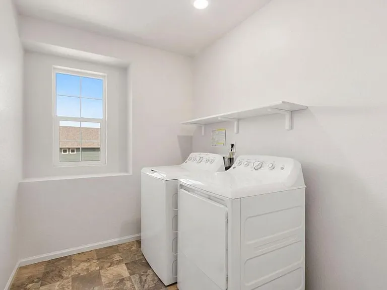 2861 Cub Lake Dr — Photo 15