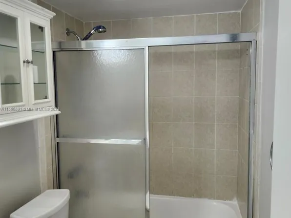 17530 NW 68th Ave APT C4012, Hialeah, FL 33015