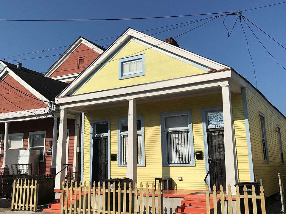 1st image of 2744 Amelia St