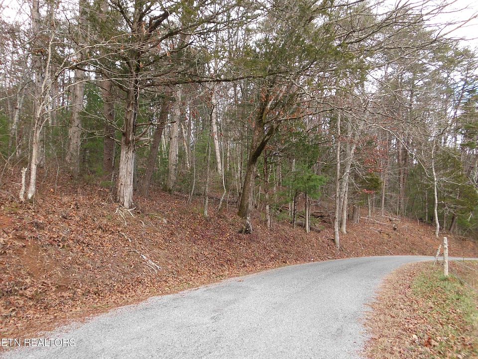 1st image of 624 Creek Rd