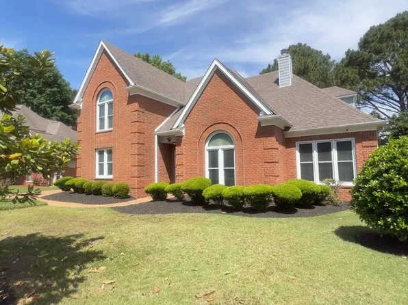1389 Cedar Hollow Dr, Cordova, TN 38016