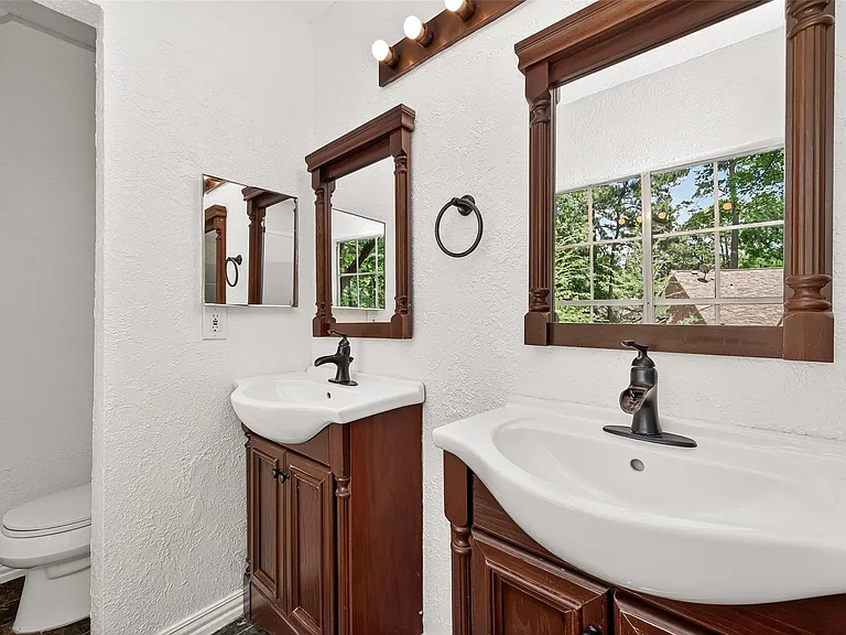 42 Rockridge Dr — Photo 24