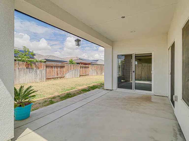 8400 Jean Anne St — Photo 26