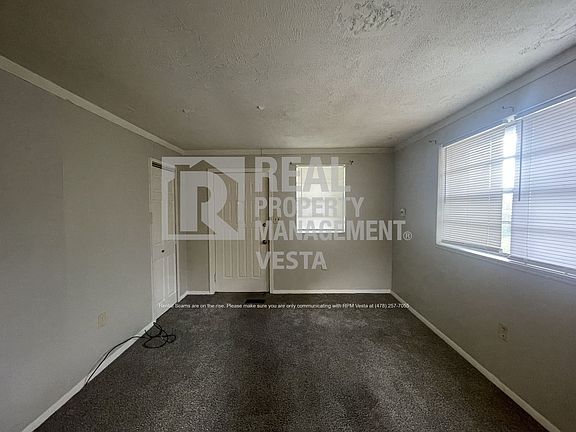 2nd image of 4940 Faubus Ave