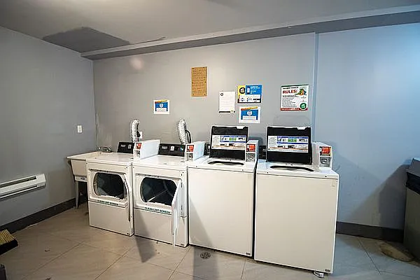 Rented by ERNY LLC | media 11