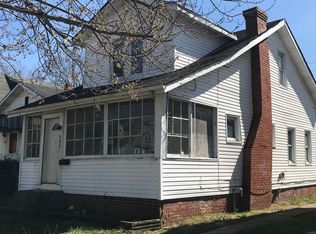 965 Jackson Ave, Huntington, WV 25704