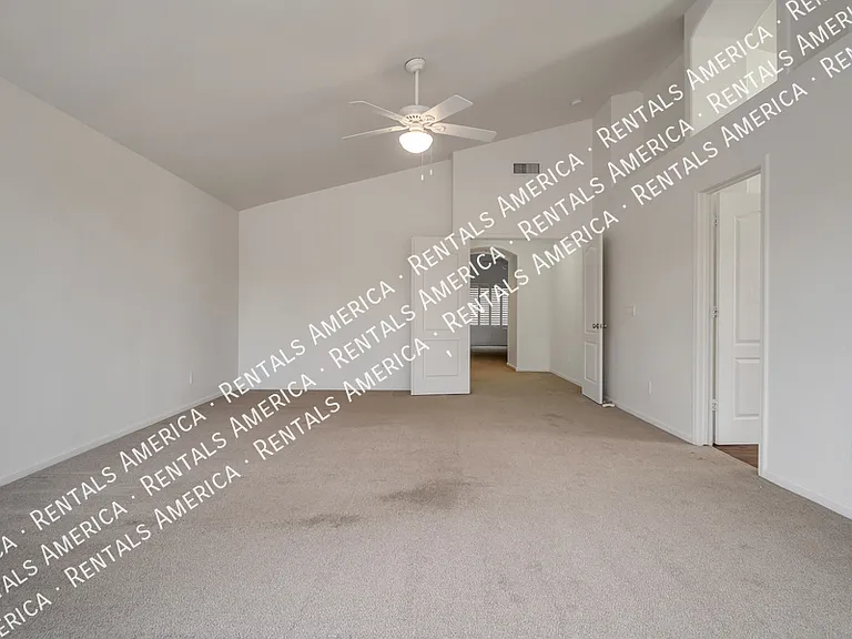 2631 S Leonard Pl — Photo 25