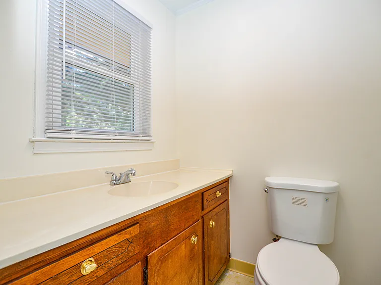 4075 Linda Dr — Photo 18