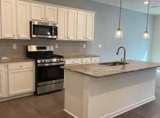 118 Quinn Rd #118, Matthews, NC 28104