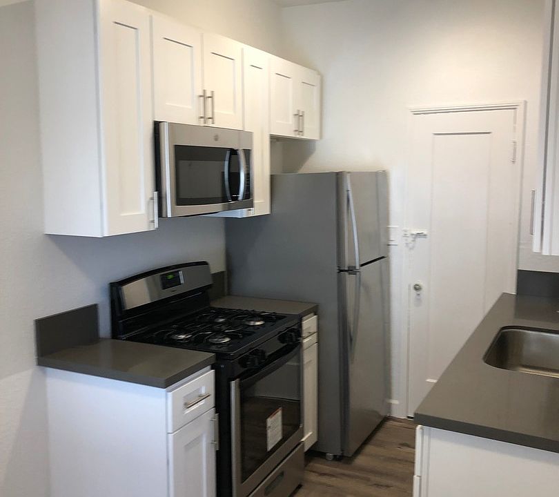 1st image of 323 E Lomita Ave #723
