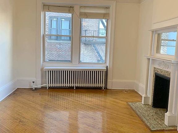 4th image of 119 Montague St APT 10