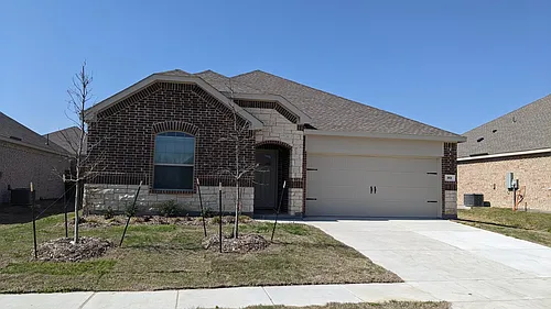 313 Wentworth Dr Photo 1