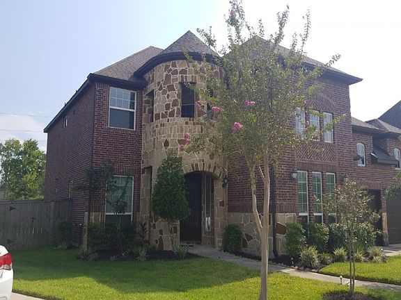 3rd image of 8408 Rocky Crest Ln