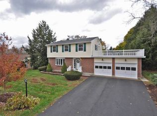 10 Sunset Dr, Dover, NH 03820