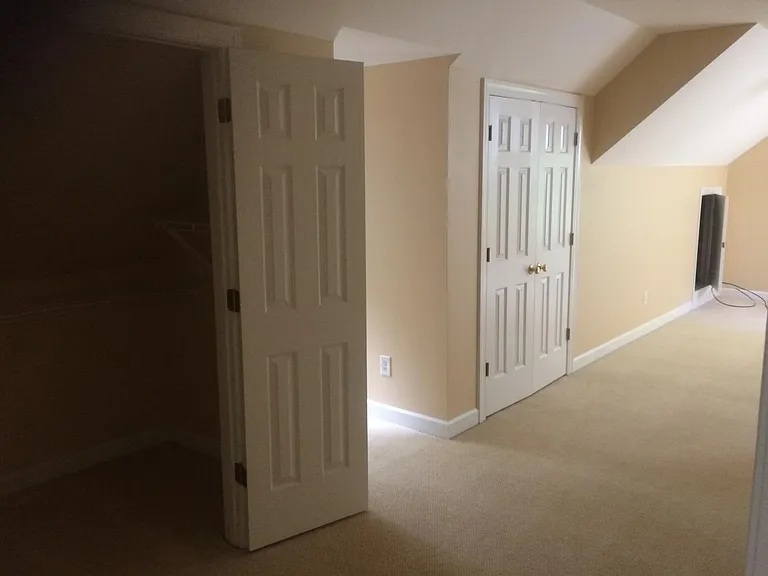 Top Floor Master Bedroom (BR#5)