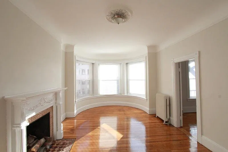 2 bed, $2,800 — Photo 2