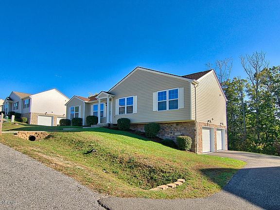 2nd image of 240 Robin Hood Dr