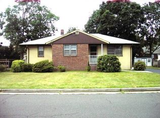 515 Clinton Ave, Middlesex, NJ 08846