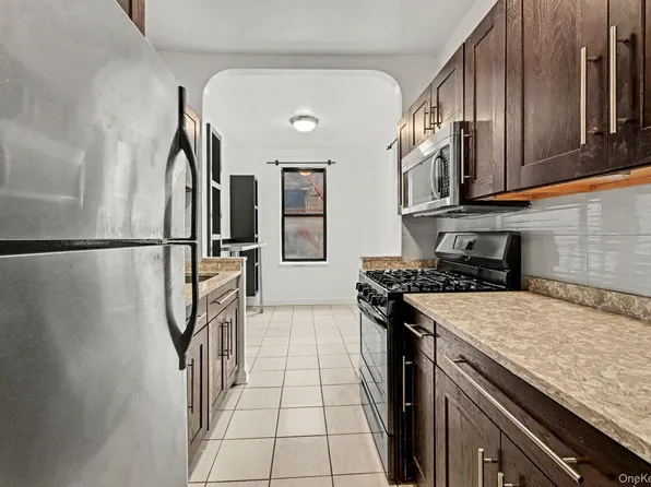 210 Martine Avenue #5K, White Plains, NY 10601