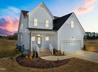 100 Diamond Creek Dr, Zebulon, NC 27597