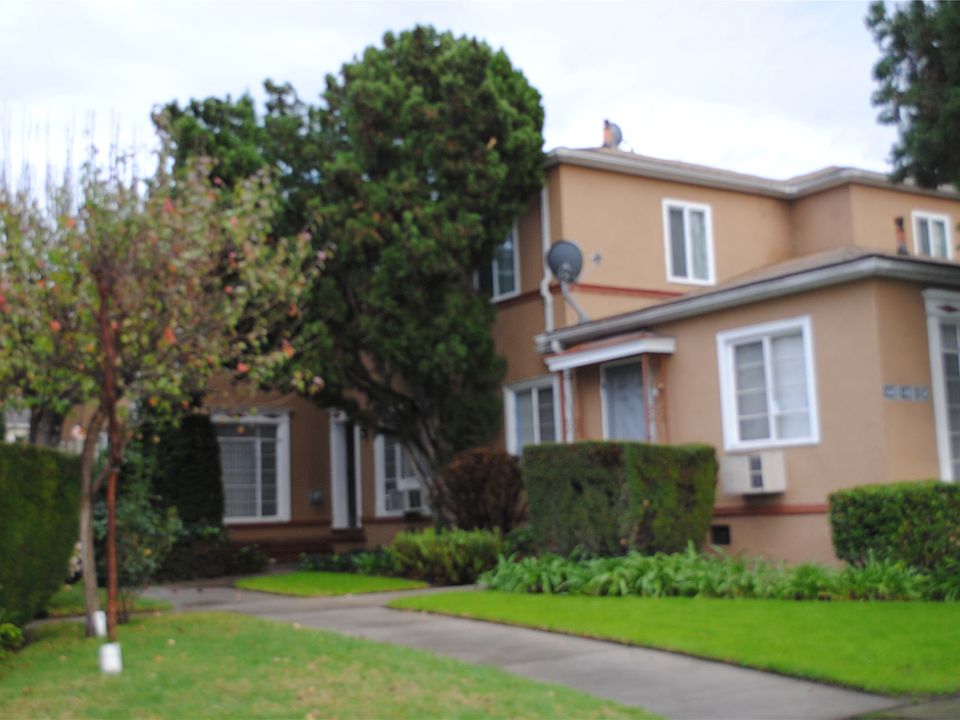 1st image of 146 N Pass Ave APT 3