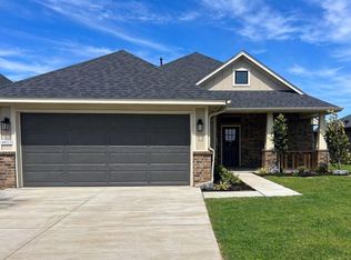 4817 Desert Willow Ln, Edmond, OK 73034