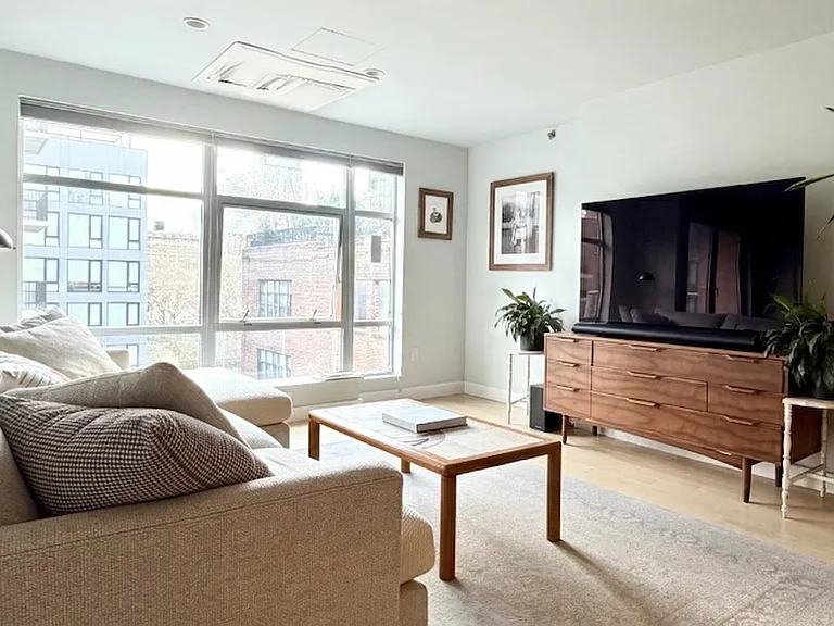 206 Front St #6B — Photo 3