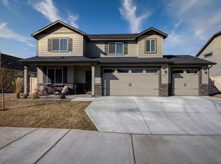 542 SW Alicia Loop, College Place, WA 99324