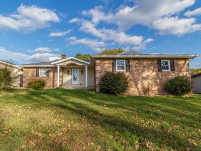 8 Spruce Rd, Iberia, MO, 65486
