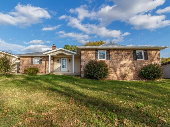 8 Spruce Rd, Iberia, MO 65486