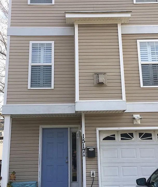 1517A Parks Ave