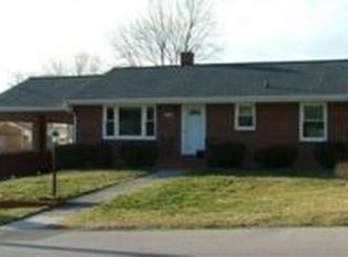 360 Thrush Dr NW, Roanoke, VA 24017