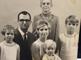 726 Hempstead Pl, Charlotte, NC 28207