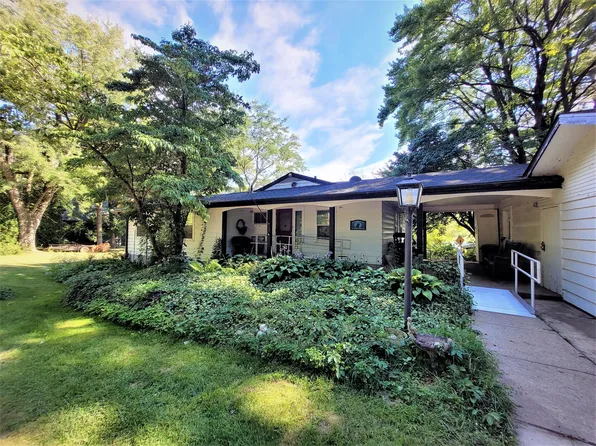 10025 S Big School Lot Lake Rd, Holly, MI 48442